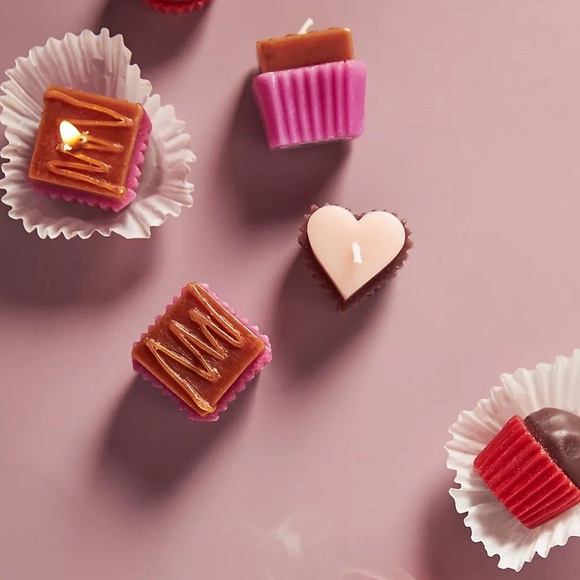 NEW CHOCOLATES CANDLE SET - Picture 4 of 5